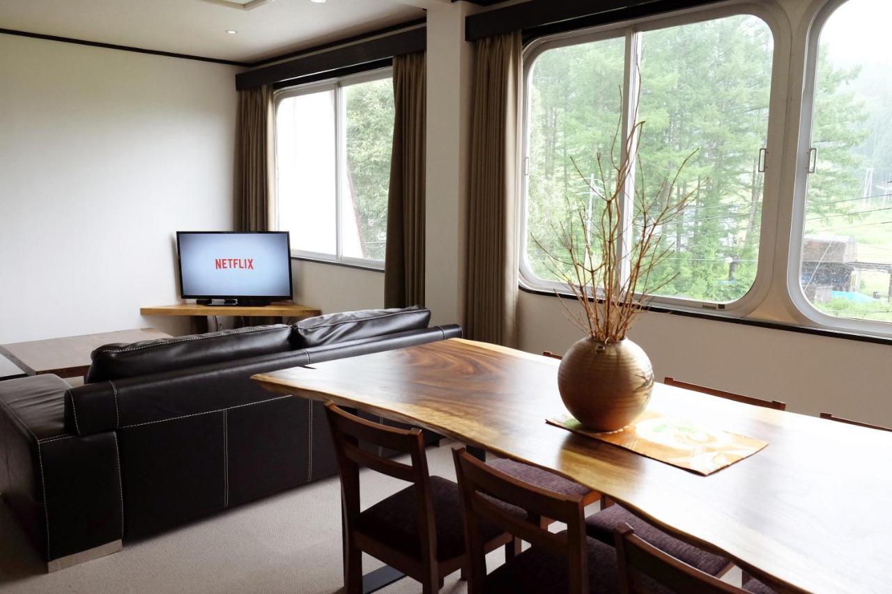 Ski-In, Ski-Out Iwatake Apartments Hakuba Exterior foto